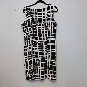 Jones New York Black and White Grid Midi Sheath Dress